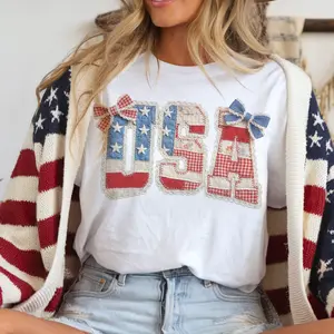 Vintage USA Tee Retro Country Quilt Print USA Graphic Sweatshirt Patchwork Graphic America 4th of July Tshirt Memorial Day Holiday Pullover America Patriotic Sweater