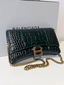Pre-owned Croc-embossed leather Shoulder Bags Balenciaga Hourglass Wallet on Chain – Croc Embossed Green Leather (Pre Loved)