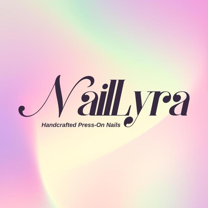 Cat Eye Press On Nails Coffin Blue Gray Chrome Studded Abstract French Tip Fake Nails