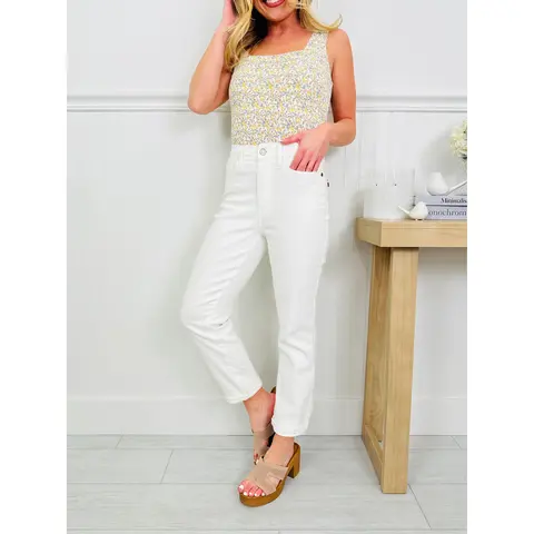 Judy Blue Perfect Match White Double Cuff Boyfriend Jeans in Reg/Curvy