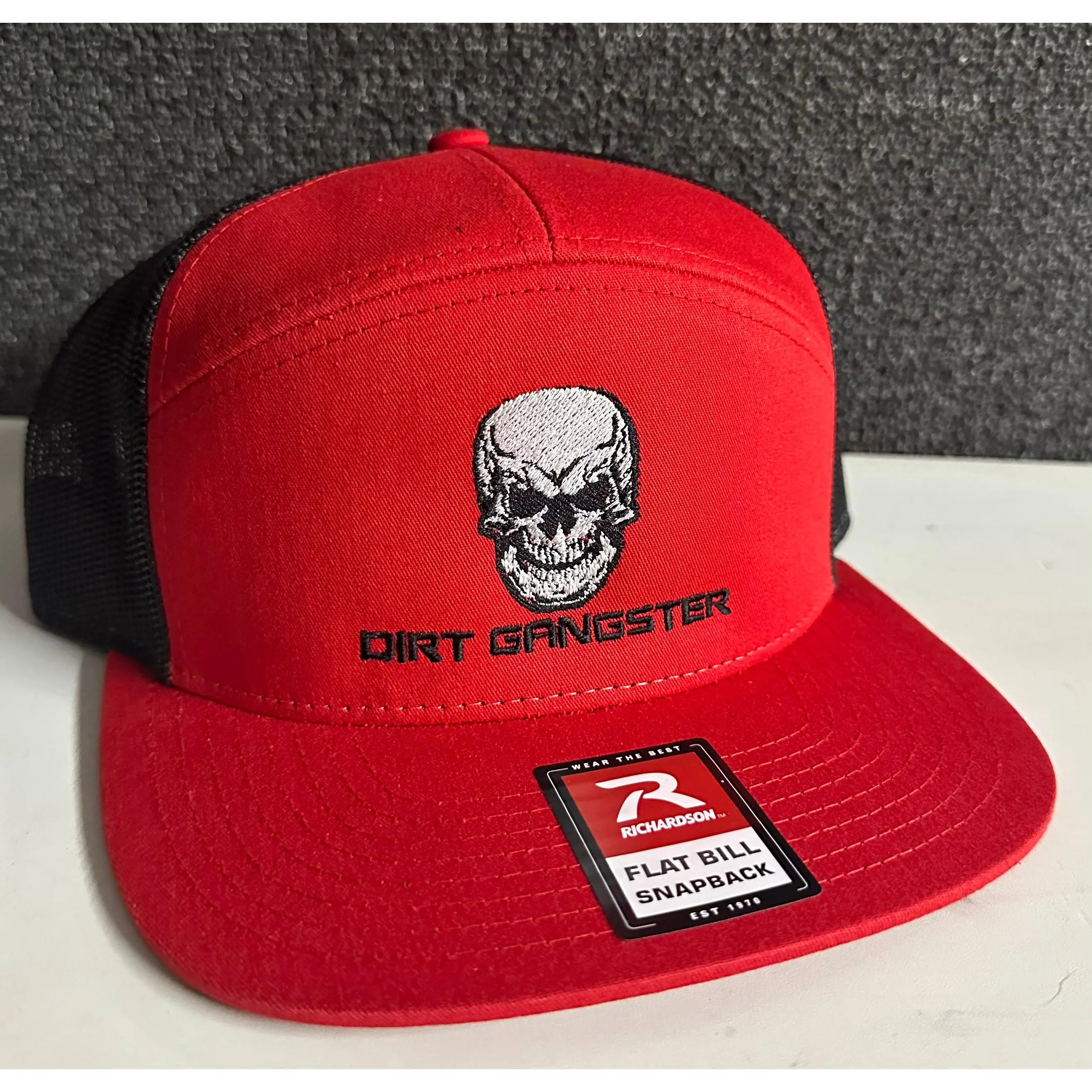 SKULL GANGSTER RED FLAT BILL