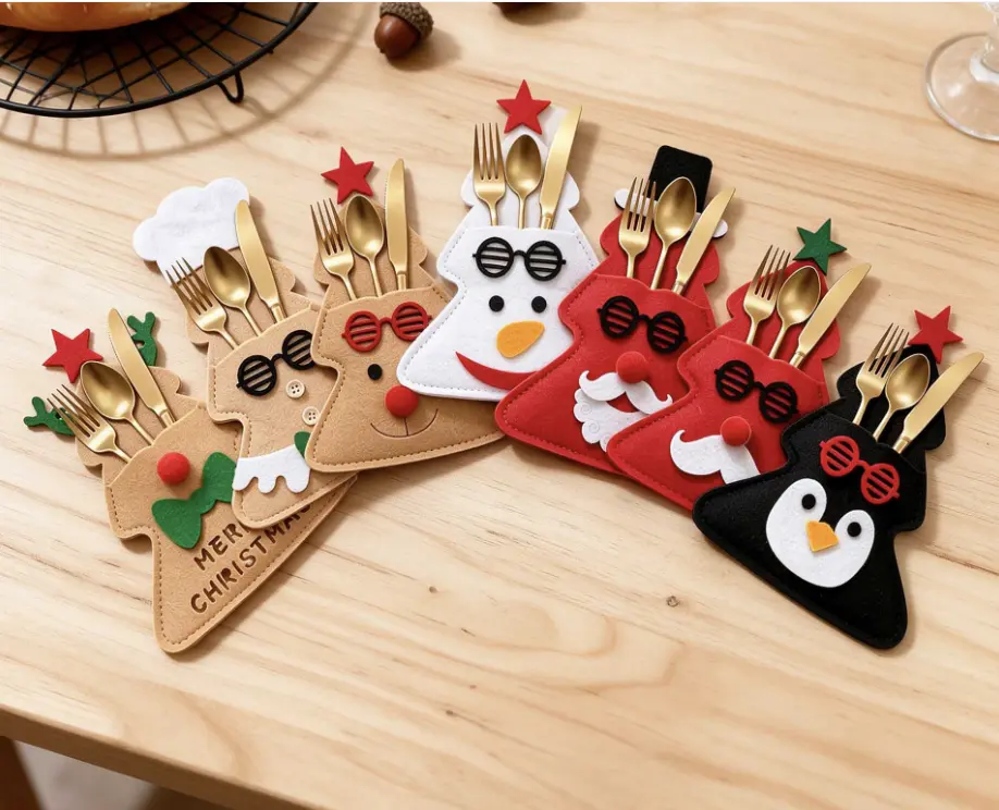 Set of 7 Christmas Felt Cutlery Holders, Cute Character Silverware Pockets, Xmas Table Decoration