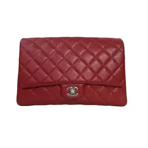 Pre-owned CHANEL Leather Shoulder Bags Classic Flap Clutch in Red Caviar with Silver Hardware