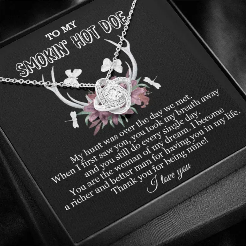 Wife Necklace, To My Smokin’ Hot Doe Necklace, Smokin Hot Doe Tail Necklace To Wife, Hunting Gift For Women, Hunting Christmas Necklace From Husband