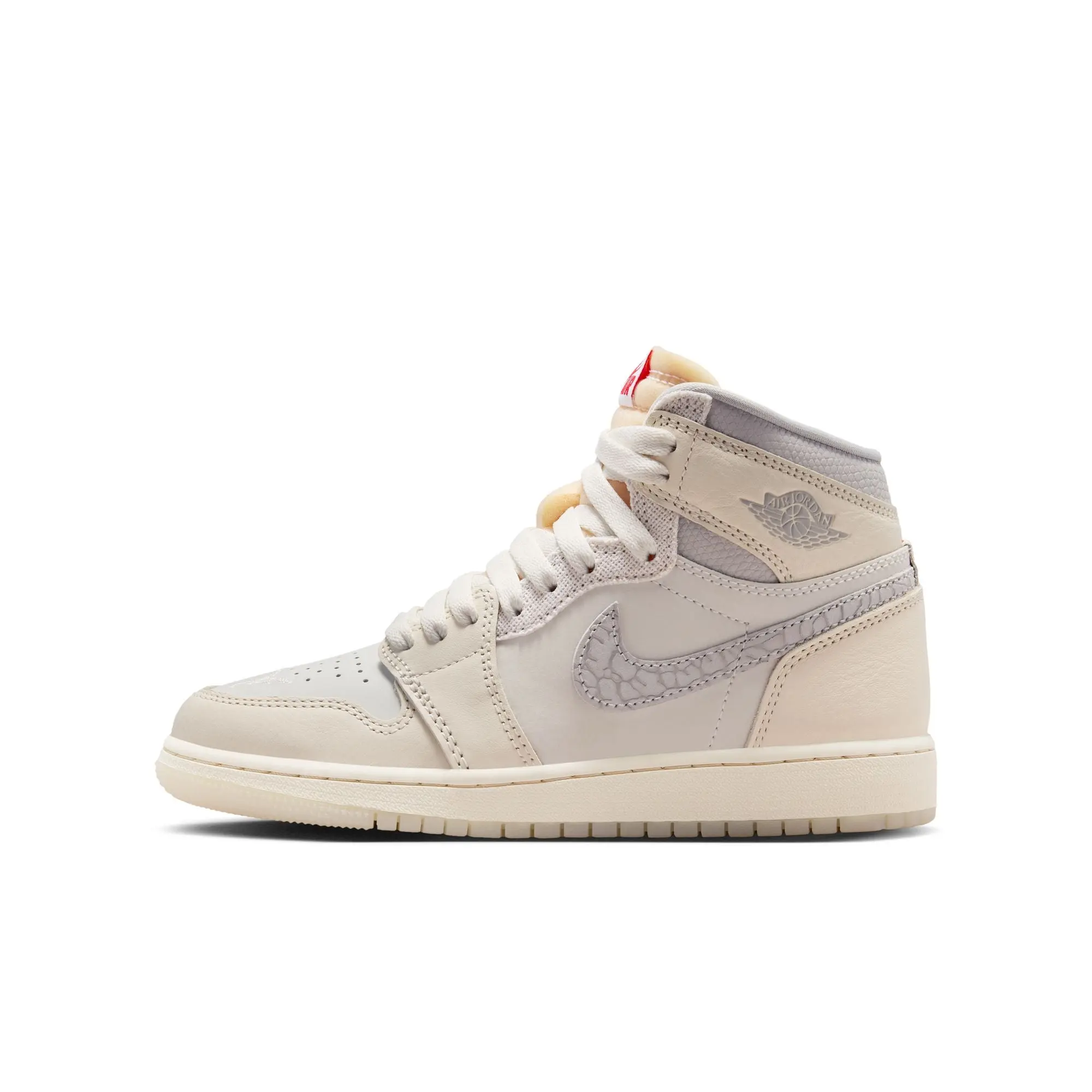 Air Jordan 1 Retro High OG Youth "Sail University Red" Genuine Leather Sneakers - Cushioned Round Toe Lace-Up Casual Training Shoe, Sports Shoes, Closed, Under 1, Runner, Footwear, Athletic, Trainer, Rubber, Everyday, Laces, Comfortable Cushioning, High T