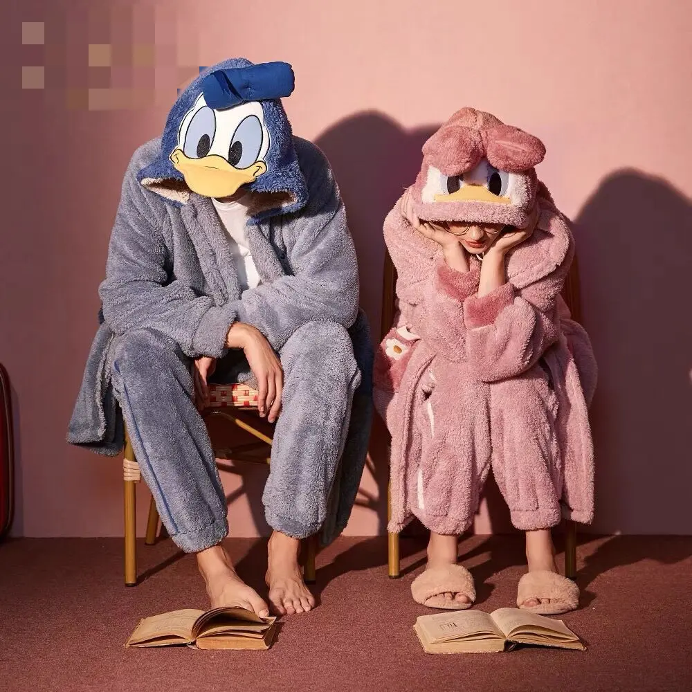 Donald Duck Sleeping Robe