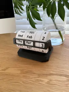 Retro Perpetual Desktop Calendar | 3D Printed Desk Accessory