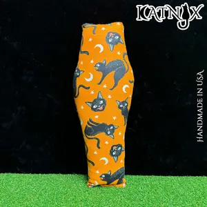 Katnyx Coffin Cat Kicker Toy with Catnip - Binx