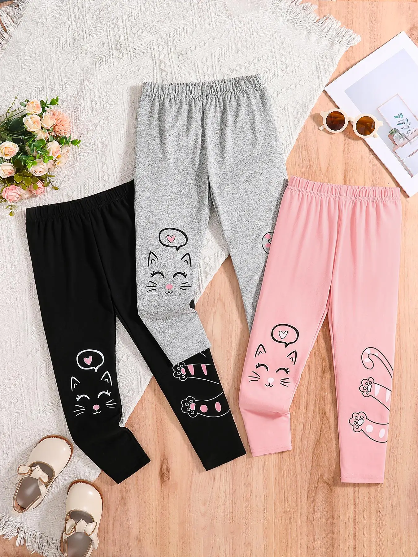 Girl's Cartoon Cat Print Leggings, Casual Comfy Elastic Waist Skinny Pants Trousers for Daily Wear, Kids Bottoms for Spring & Fall