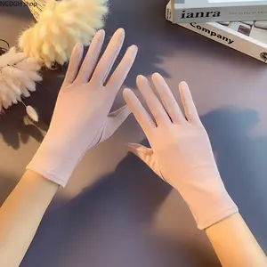 Pink UV Protection Gloves for Women - Trendy Lightweight Full Finger Driving Gloves with Soft Breathable Fabric, Slim Fit Sun Protection Hand Cover for Summer Driving Outdoor Travel & Daily Elegant Looks