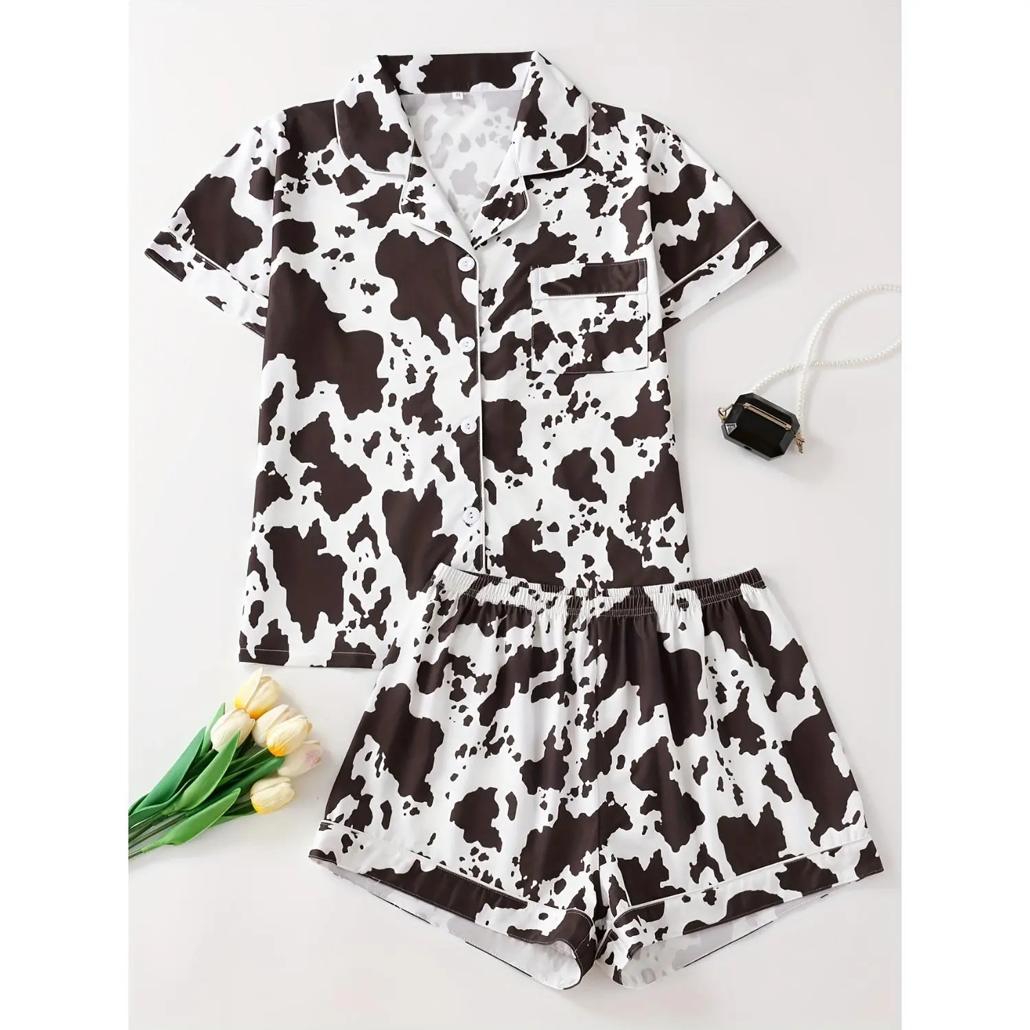 Women's Two-Piece Milk Print Pajama Set - Collared Button-Up Short Sleeve Top and Relaxed Shorts for Elegant Sleepwear
