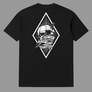 Tactical Skull Graphic Tee Military Inspired Streetwear T-Shirt With Bold Skull Artwork For Discipline Resilience Strong Mindset And Everyday Casual Wear Breathable Loose Fit Graphic Tee Gift For Adults Streetwear Outfit