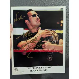 Dwayne Johnson The Rock Autograph Signed 8 x 10 Rookie Promo Photo Wwe Wwf