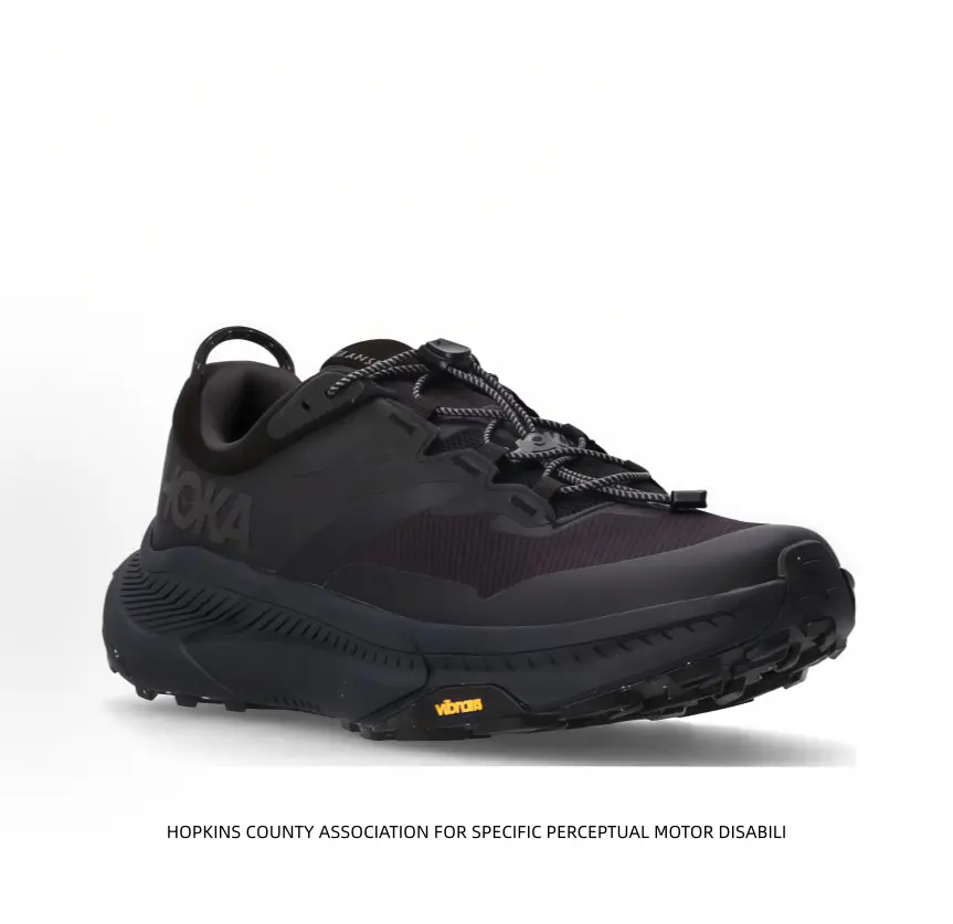 All-black professional off-road running shoes with thick cushioned midsole and Vibram outsole, excellent shock absorption and strong traction for mountain hiking and cross-country trail running.