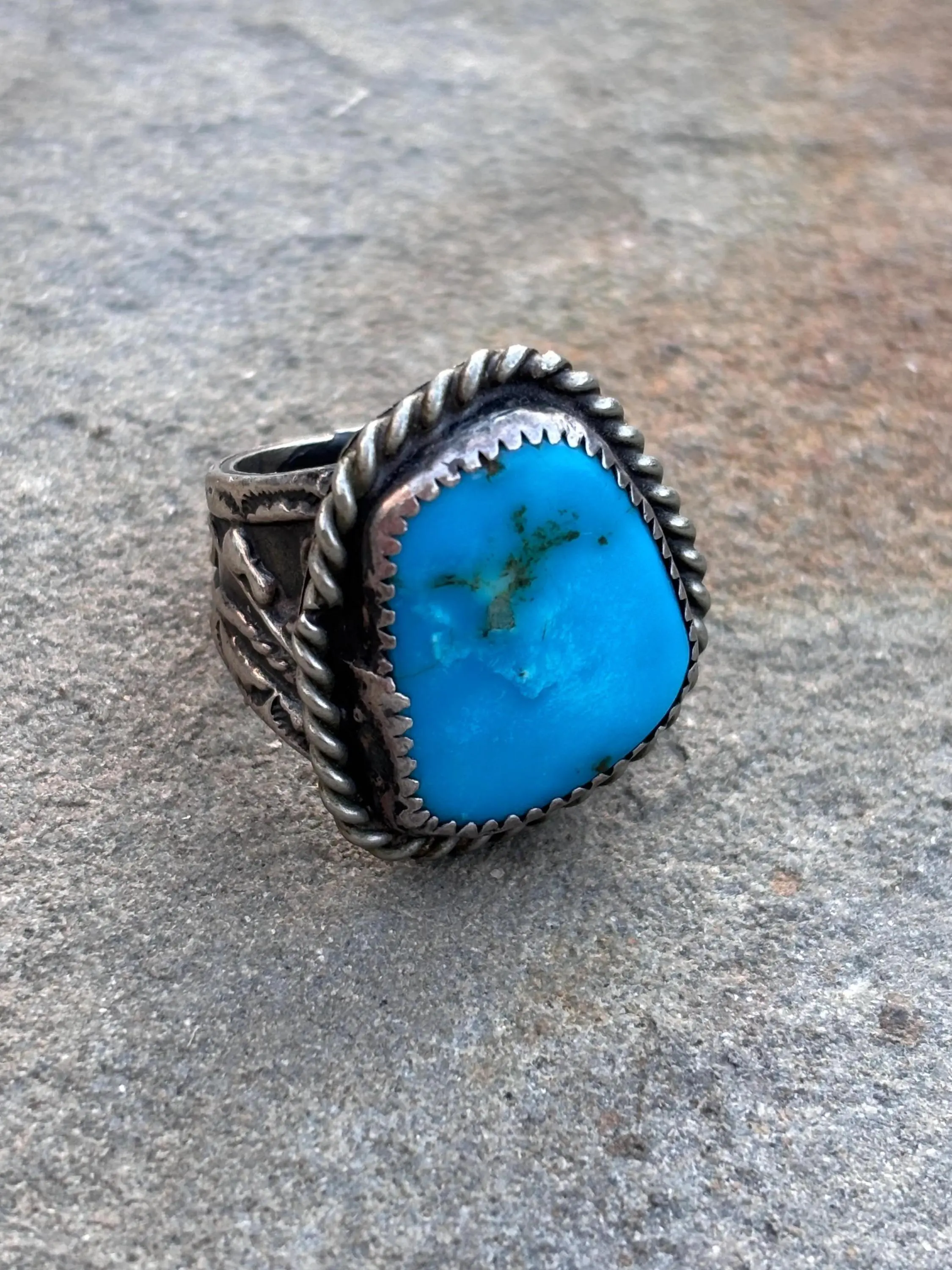 Vintage Native Sterling Silver Turquoise Ring. Handcrafted Navajo Statement Ring.  Size 7