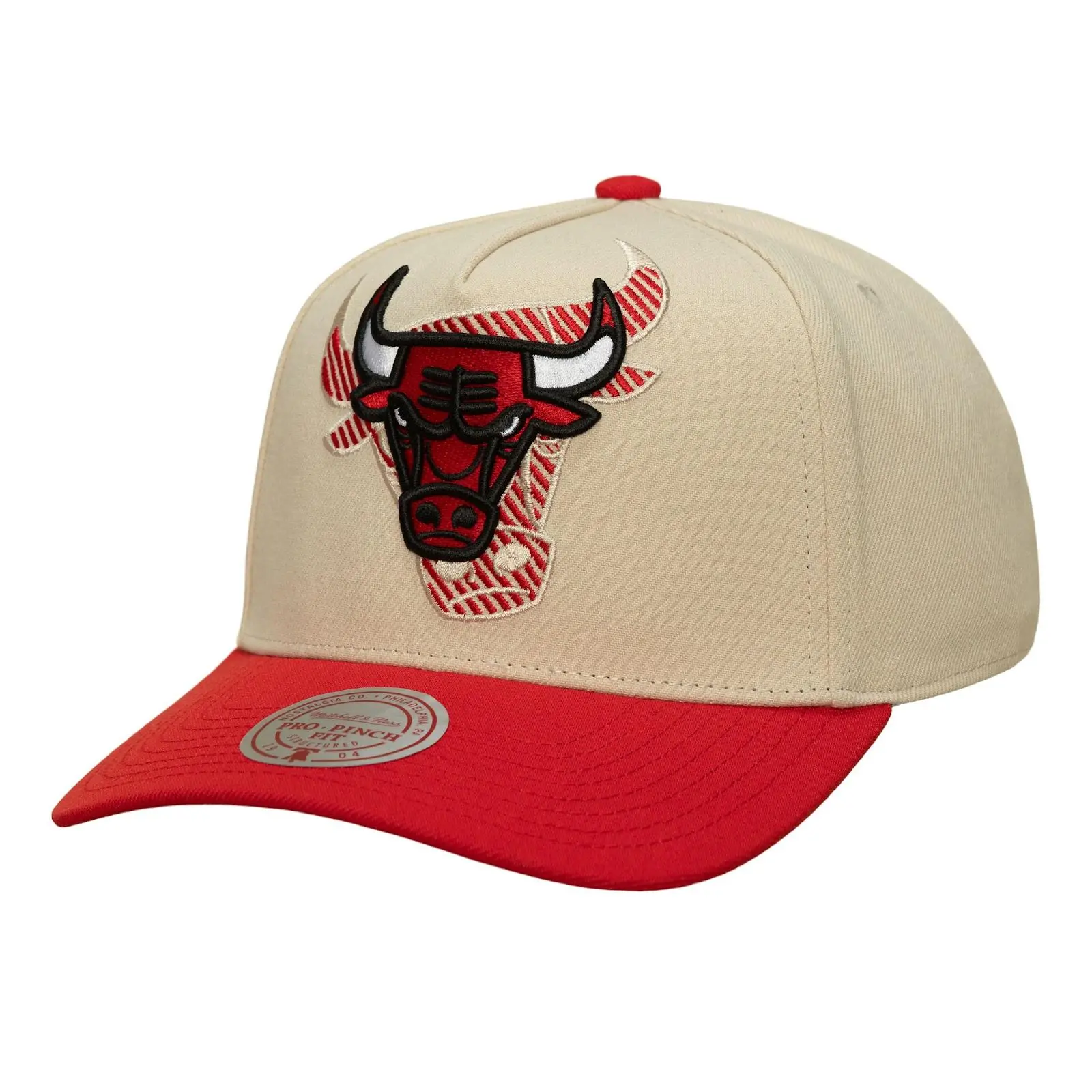 Chicago Bulls Cream/Red Off Tilted Pro Pinch Snapback Hat NBA Throwback Cap Adjustable Fan Gear Mitchell & Ness