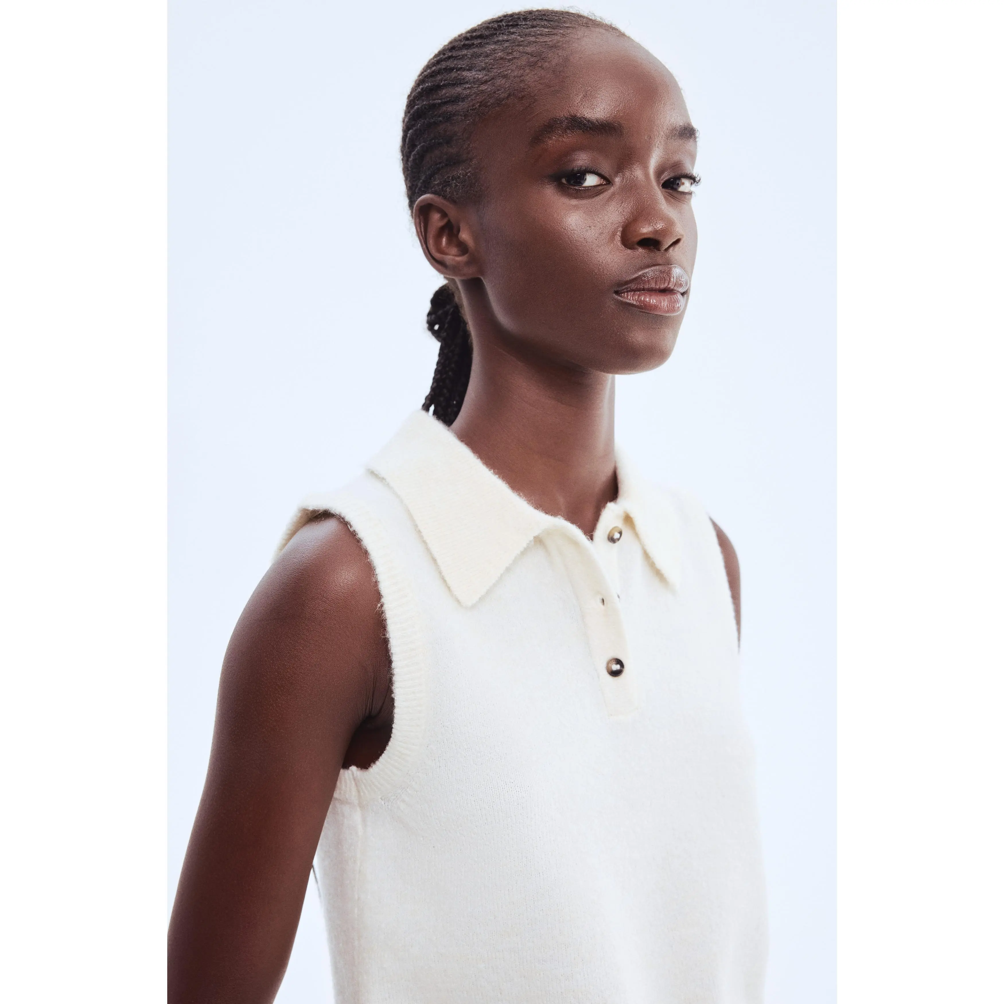 H&M Collared sweater vest