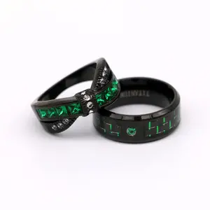 Lvrong 2 Rings His And Hers Couple Rings Princess Cut Green CZ Womens Wedding Ring Titanium Steel Mens Wedding Bands