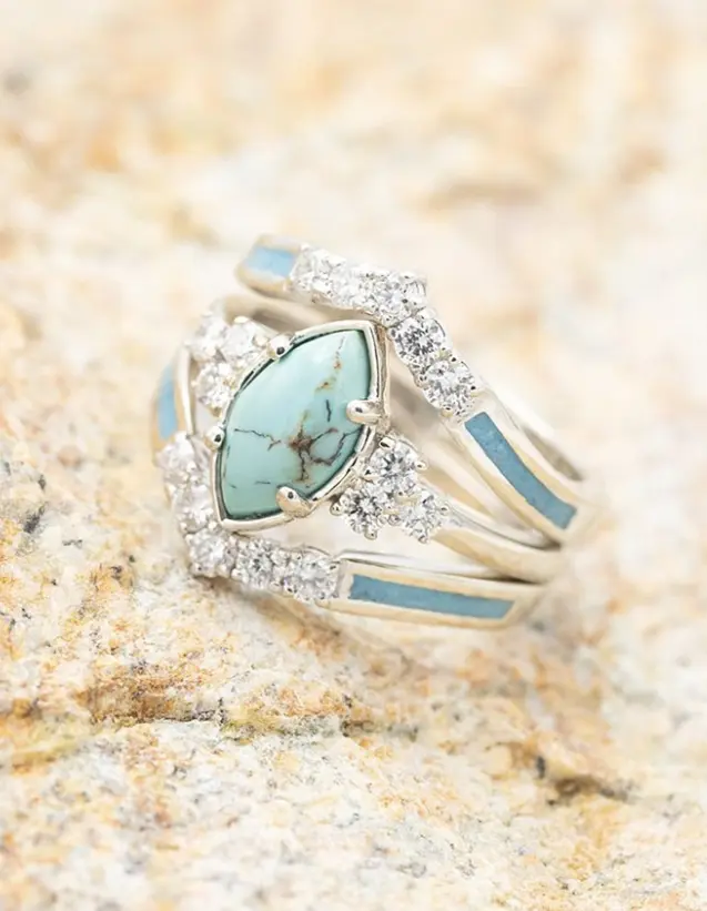 Women's Hollow Turquoise Rhinestone Ring – Delicate Engagement & Wedding Jewelry, Anniversary and Birthday Gift