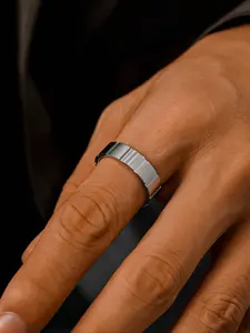 1pc Stainless Steel Retro Street Style Square Pattern Men's Ring Summer Accessory