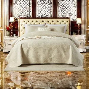 3 Pieces Queen/King Quilt Set Classical Quilt Cover Set-Soft Bedspread Bedding Coverlet Set For All Seasons, Luxury Thin Comforter,Warm Quilted Blanket With Pillow Shams For Christmas Gifts And Christmas Khaki