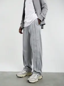 Men's Solid Color Stretchy Trunks, Regular Fit Casual Comfy Breathable Pants for Daily Wear, Men's Bottoms for All Seasons, Trouser