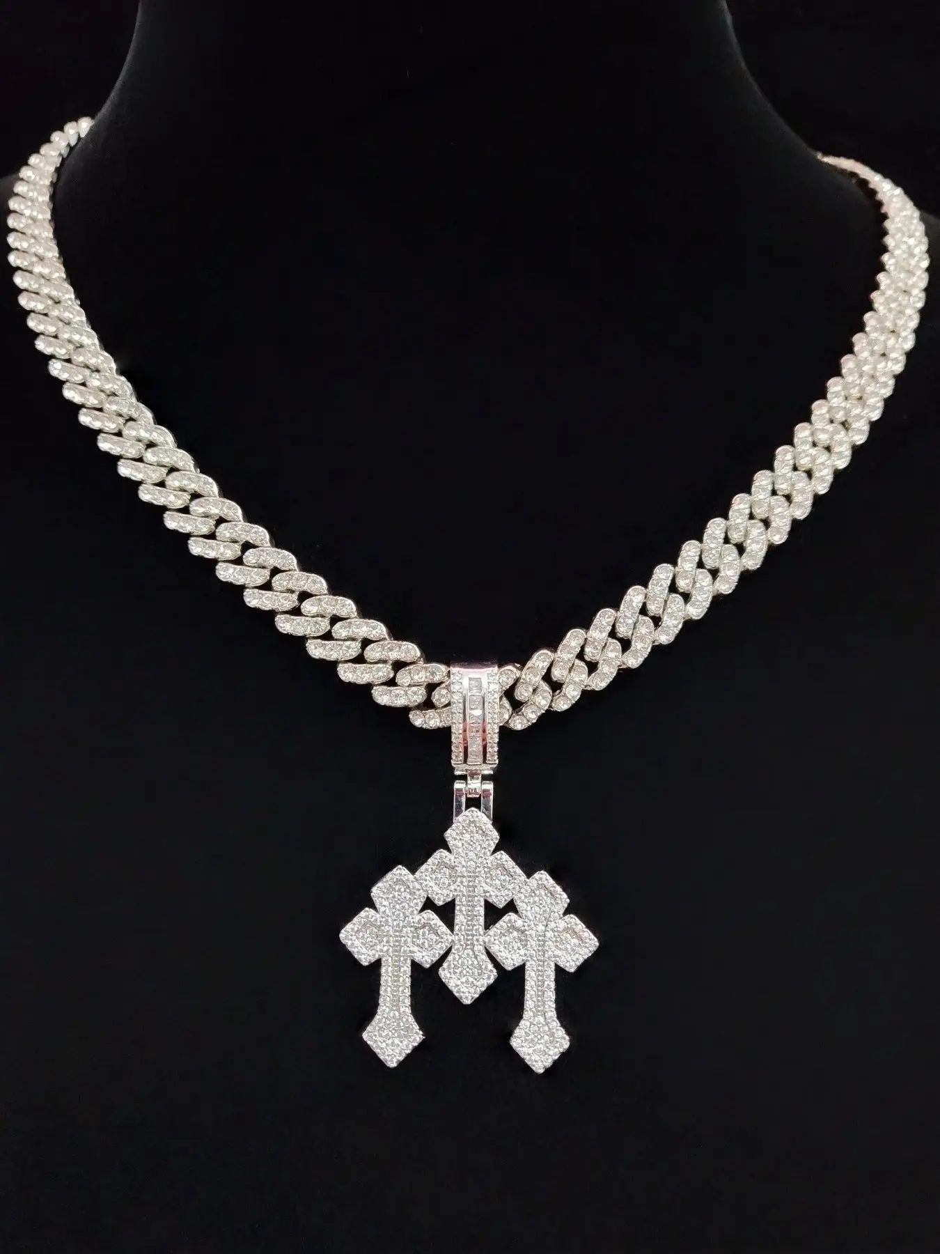 Artificial Zircon Cross Pendant Necklace with 9mm Cuban Chain, Men Women Hip Hop Punk Jewelry, Fashion Vintage Accessory for Daily Wear or Party, Icy Cross Necklace, Cross Design Necklace