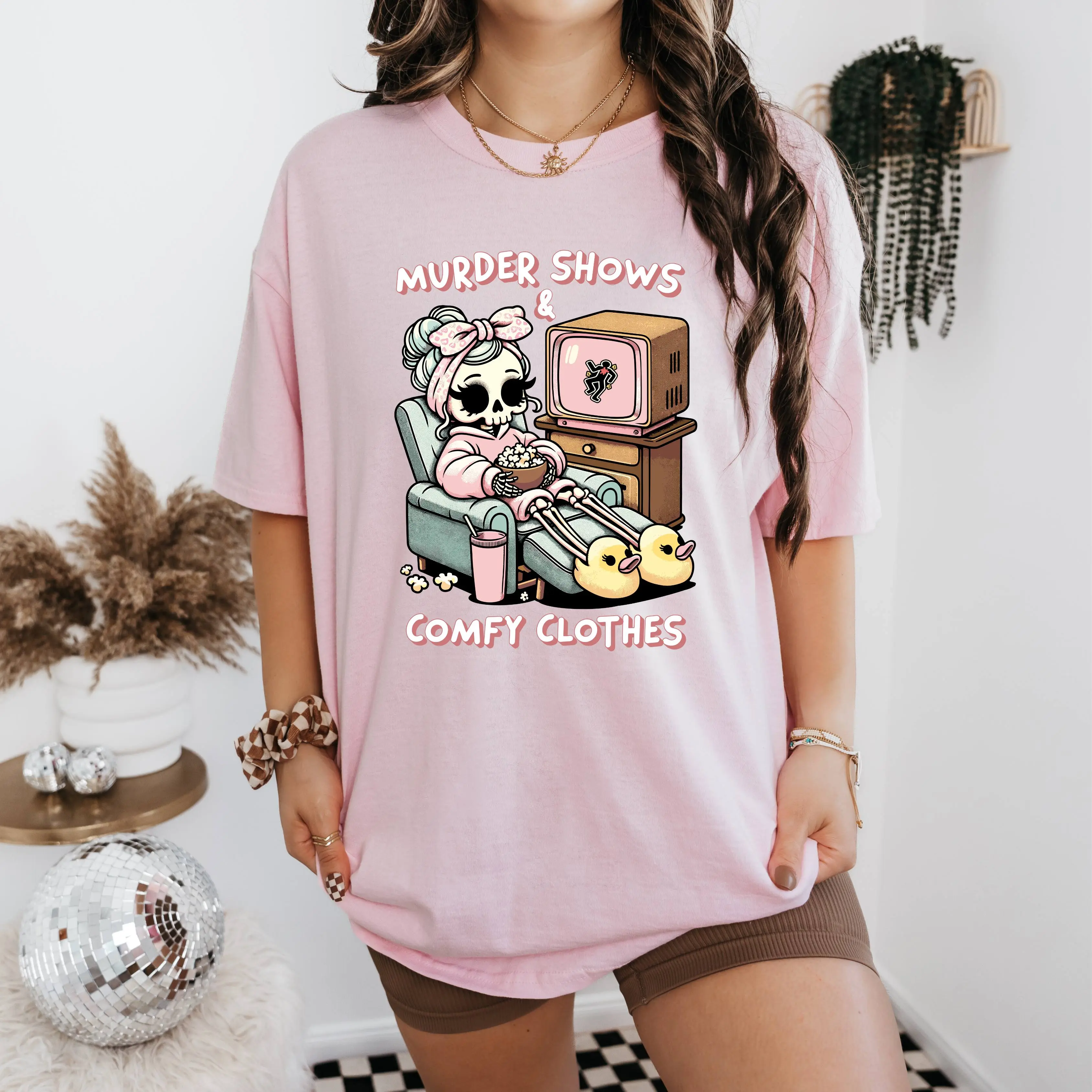 Murder shows comfy clothes shirt/sweatshirt Murder shows comfy clothes shirt/sweatshirt