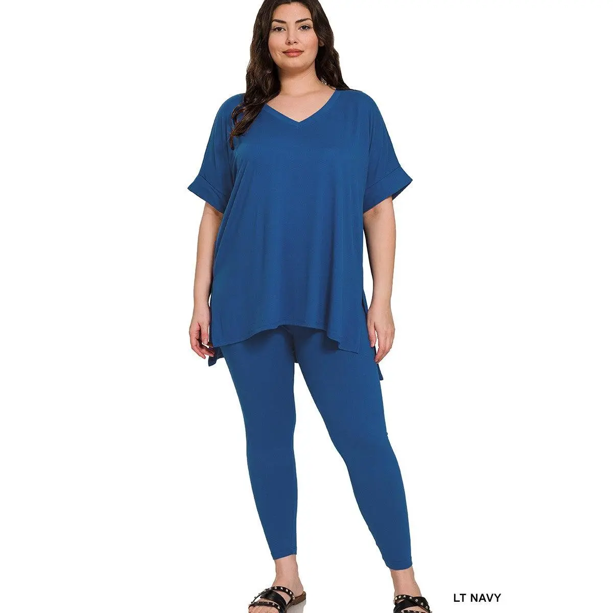 LT NAVY v-neck