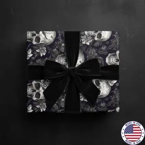 Skull Flower Gift Wrapping Paper: Black and White Halloween Skeleton