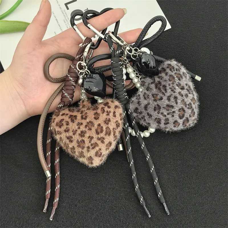 Women's Leopard Print Keychain, Cute Plush Fur Ball Purse & Bag Charm with Woven Rope and Mini Polyresin Animal Figure, Kawaii Accessories, Animal Motif, Fur Ball Resin
