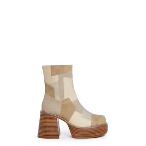 Winding Roads Ankle Boots - Beige