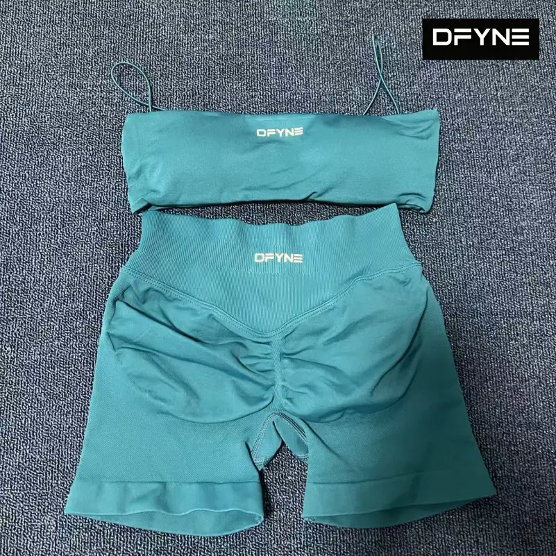 DFYNE Scrunch Bum Biker Shorts Set – Seamless Padded Bandeau Sports Bra & High Waist Sculpting Workout Outfit for Women, Pilates Classes, Work Outfits Women, Plus Size, Female, Travel Outfits, High Waist Tummy Control, Athleisure Gym Clothes, Fitness Yoga