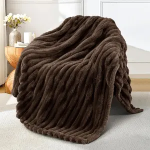 New Elegant Flannel Blanket, Rustic Style with Striped Pattern, Suitable for All Seasons, Comfortable Experience, Flannel Throw Blanket