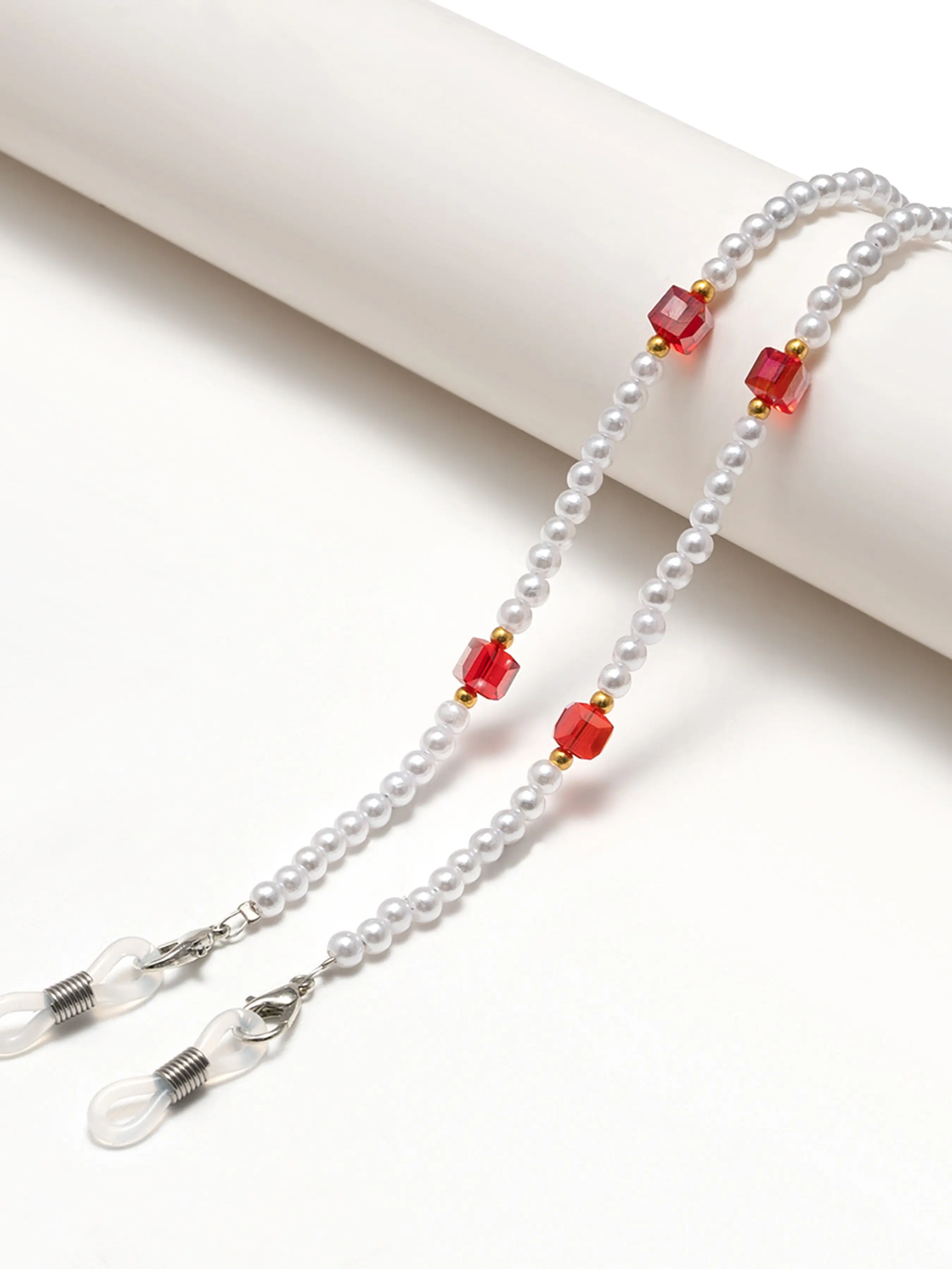 Fashionable Pearl Clip Crystal Eyeglass Chain, Anti-Loss Neck Strap, Elegant Eyewear Accessory, Single Pack, Simple and Stylish Design