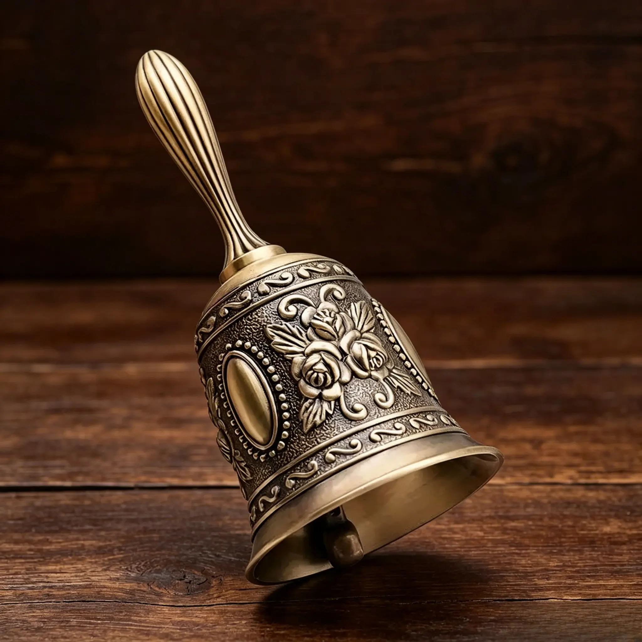 Vintage Handheld Brass Bell, Traditional Metal Percussion Instrument with Classic Garden Design, Durable Decorative Bell for Wedding Ceremonies, Parties, Classroom Activities, and Kids’ Musical Play, Lightweight and Easy to Use