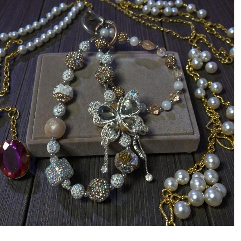 Nathina’s Beaded Phone Wrist Strap, Cellphone Lanyard Chain, Sparkling Wristlet Bracelet