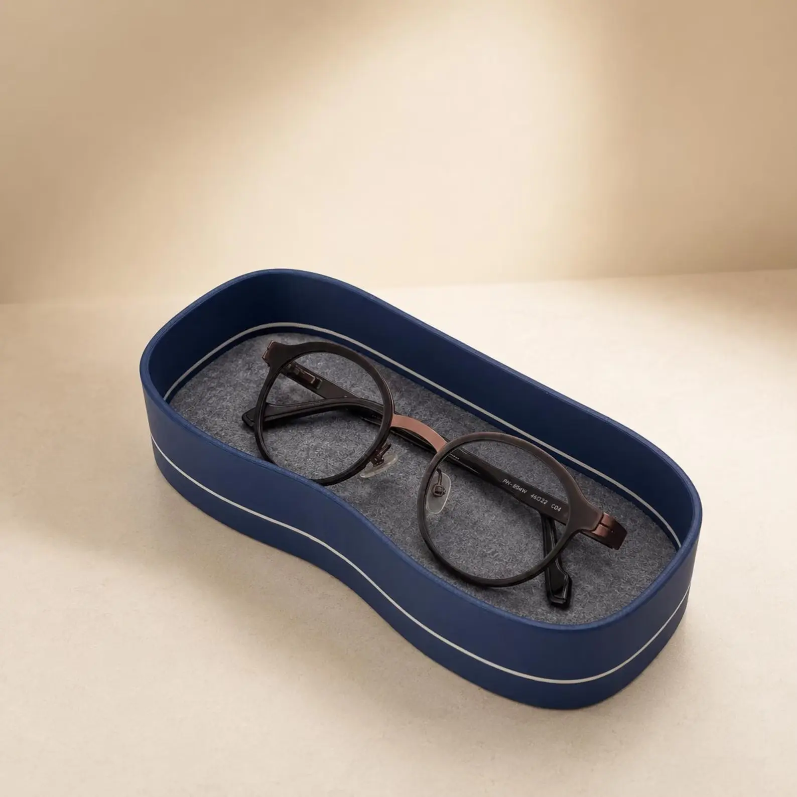 Eco-Friendly Eyeglass Tray | Navy Ribbed Valet