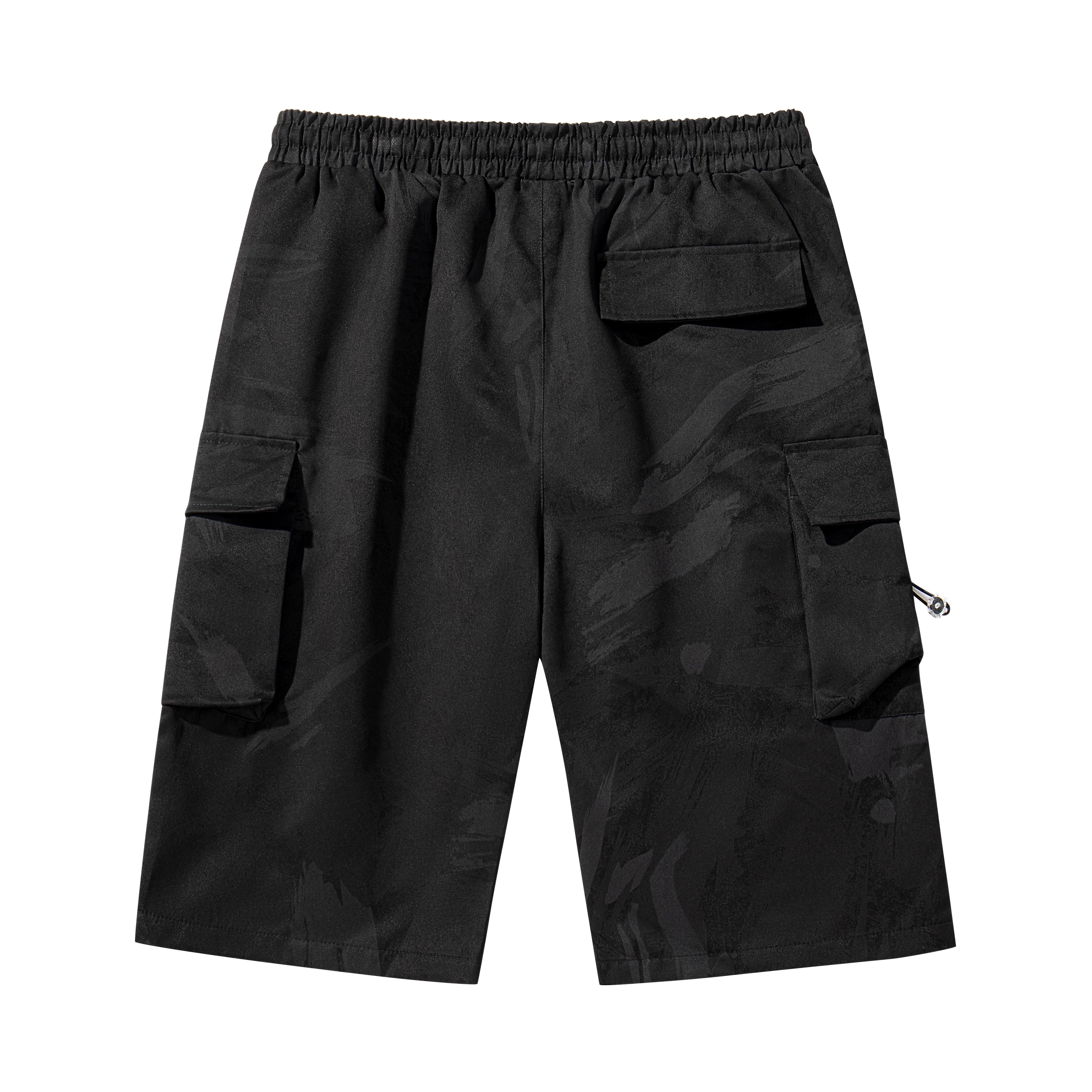 Men’s cargo shorts with graffiti print, drawstring waist, street-style design