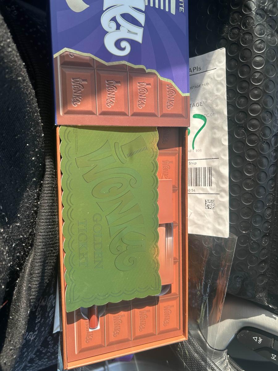 Item: Wonka Lip Kit