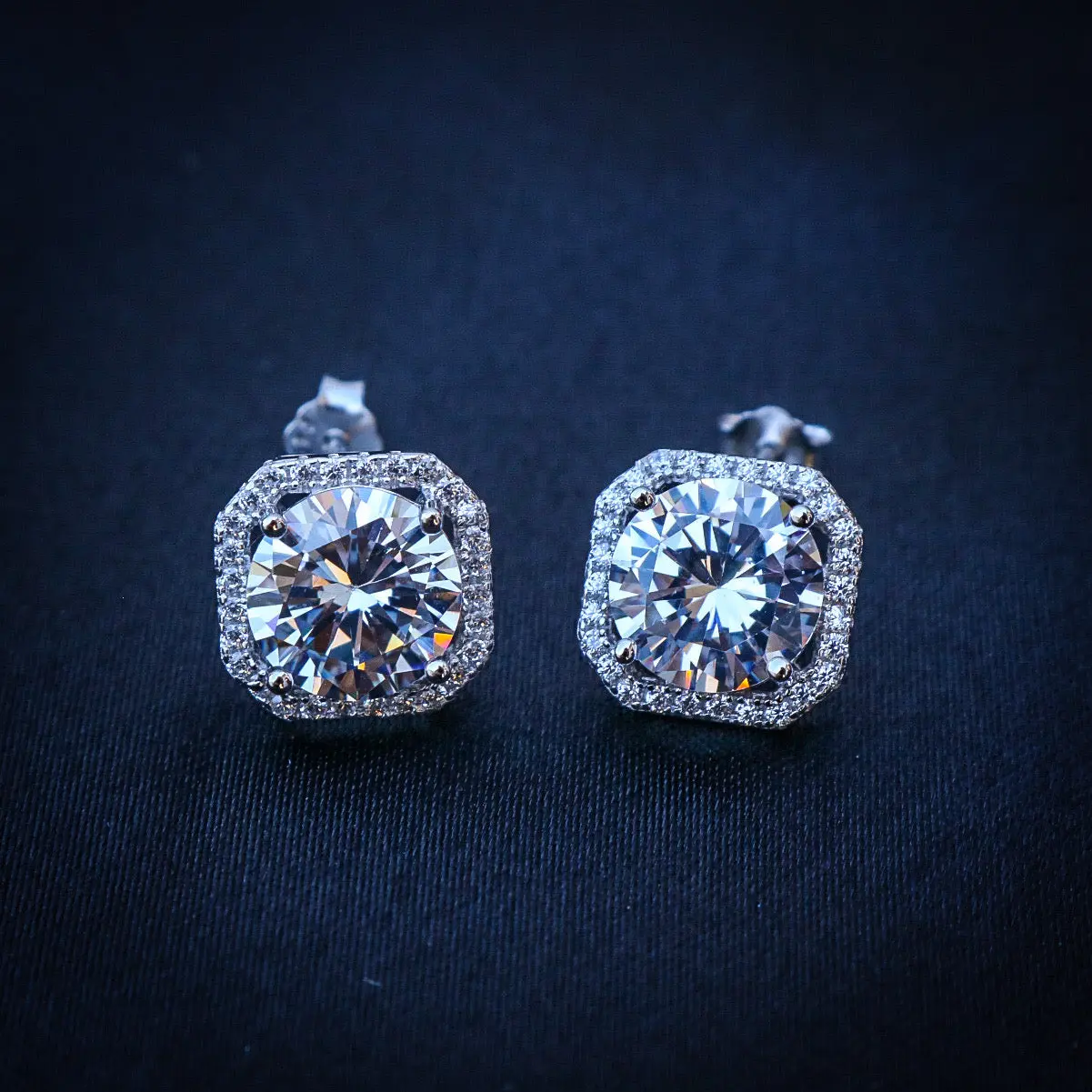 Women's Iced out Diamond Stud Earrings - 925 Silver