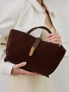 Simple  elegant commuter shoulder handbag, crossbody handbag, niche metal buckle design handbag, Casual trendy handbag, retro fashion classic style, versatile and multi-color optional, suitable for daily travel, business trips   shopping, etc.