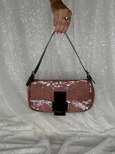 Pre-owned FENDI Sequin Body Shoulder Bags RARE Pink Sequin Baguette