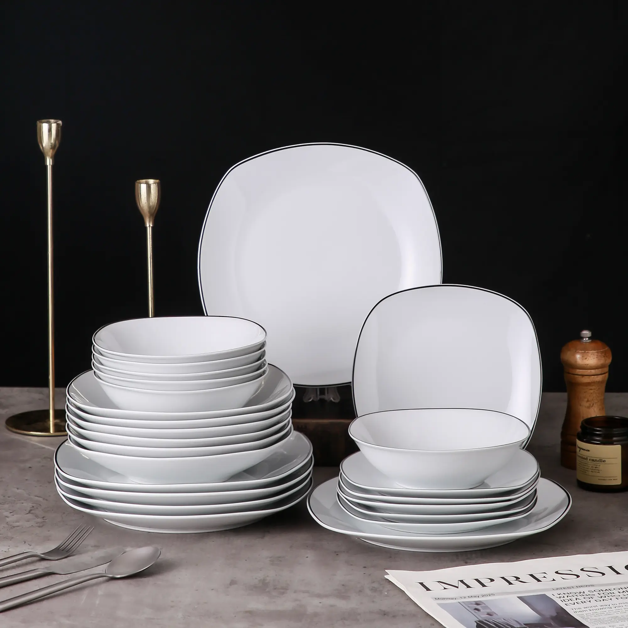 24 PCS(Service for 6) - Black Trim