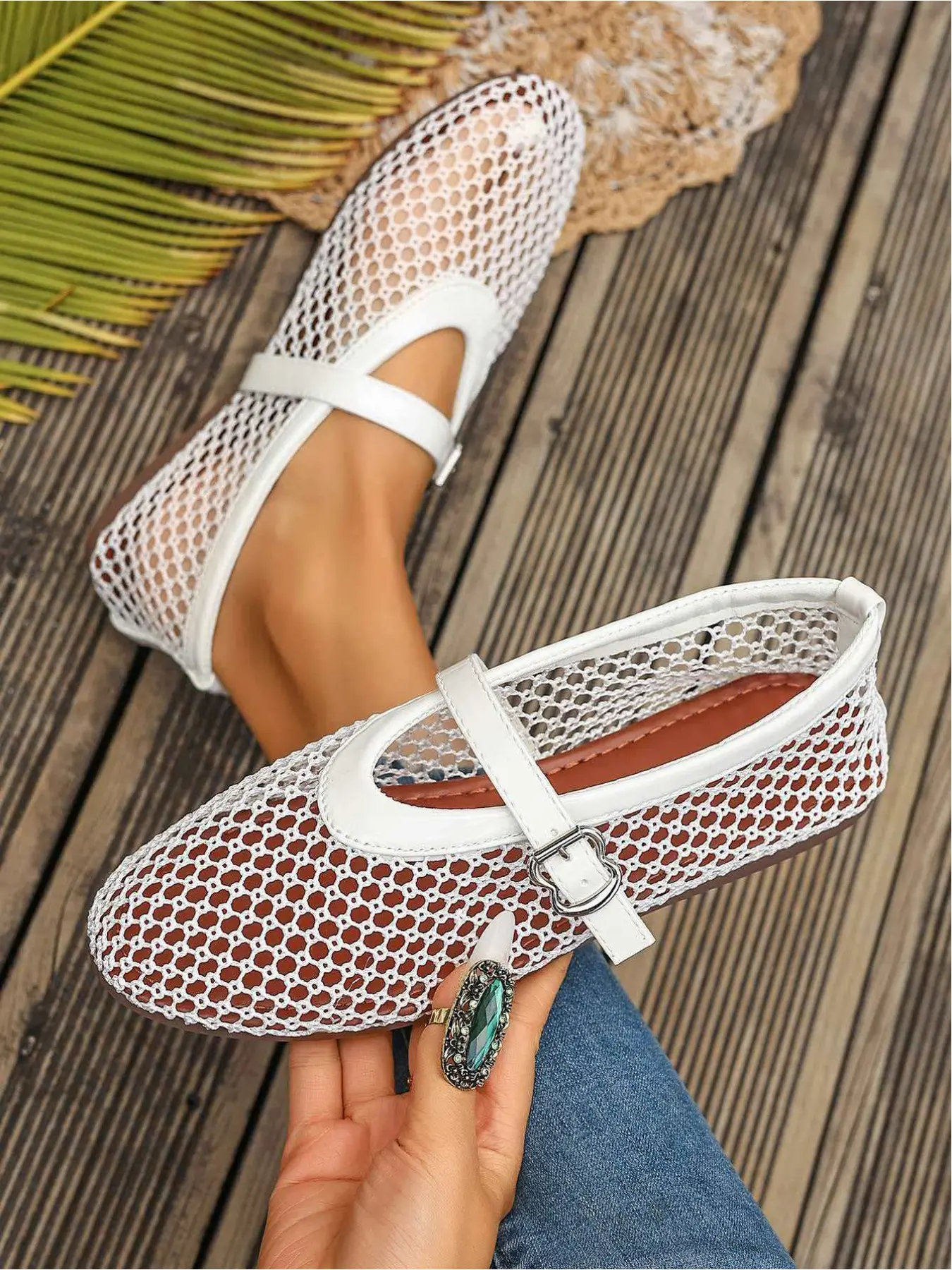 Multi-color mesh Flat Sole Mary Jane for women, cut-out knit for breathability, with adjustable buckle strap, casual ballet flats with for summer, Walking Shoes, Lightweight Flats, Scandinavian Ballet Flats, Casual Breathable Shoes