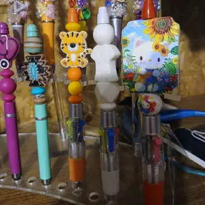 4n1 Pens - Multicolor Fun Design with Unique Be Kind & Heart Motifs for Creative Writing