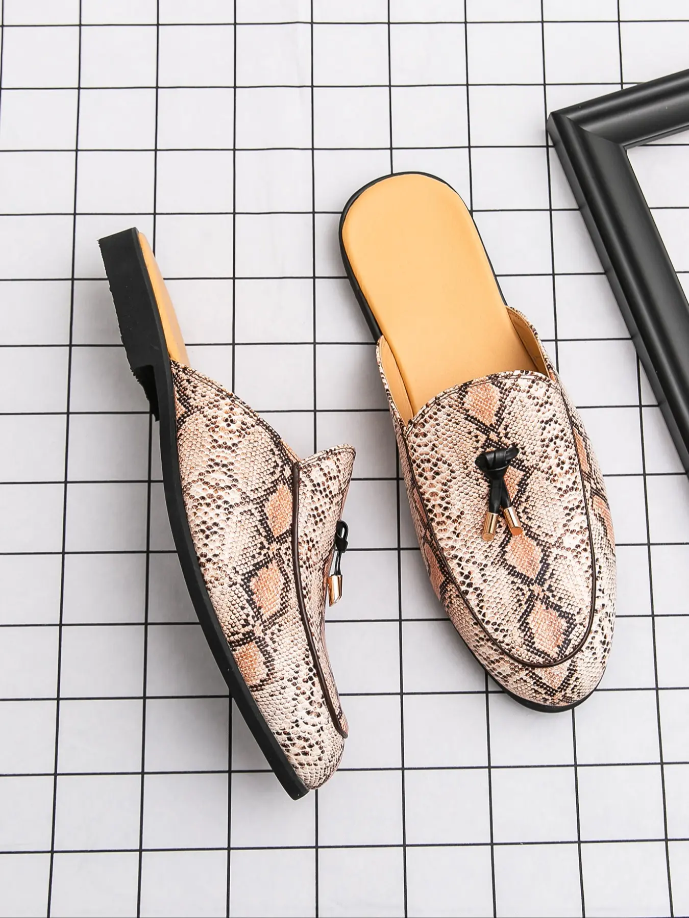 Men's Fashion Streetwear Mules Slip-On Slippers, Casual Versatile Daily Wear, PU Leather, Rubber Sole, All Seasons, Plain Pattern, Shoes Mules