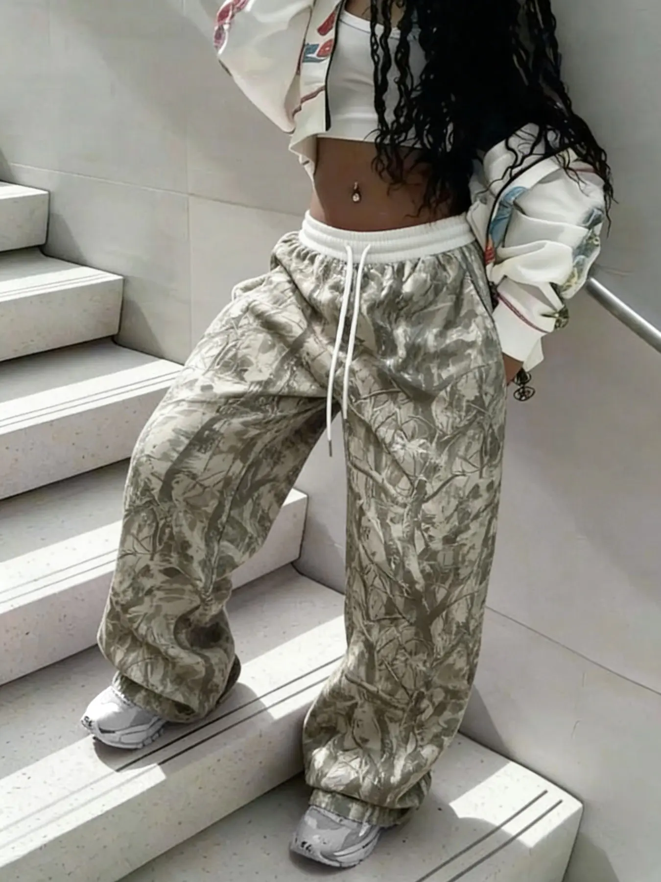 Y2K American style fashionable dry tree branch printed drawstring loose wide leg casual pants, retro vintage street style, suitable for women's daily commuting and streetwear