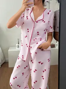 Women's Plus Size Casual Heart Print Long Sleeve Pajama Set, Comfortable Two-Piece Sleepwear for Home and Relaxing Nights, Loungewear