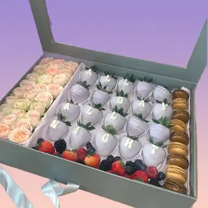 ROYAL GIFTING